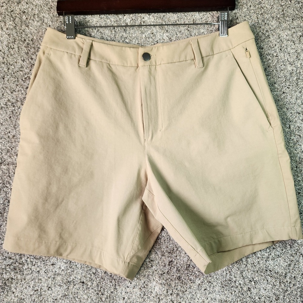 Lululemon Commission Shorts Mens 33 Khaki Tan Chino Style 7" Inseam EUC